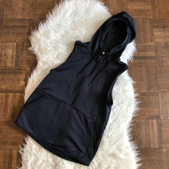 Under Armour Other - Under Armour Mens XS Black Hooded Vest 1/2 Zip